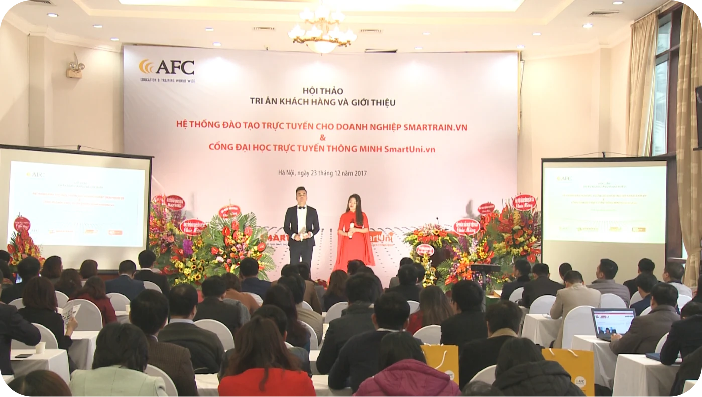 Cổng đào tạo trực tuyến smarttrain.vn