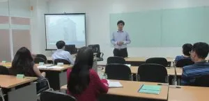 AFC-Viet-Nam-vua-khai-giang-thanh-cong-khoa-hoc--Phan-tich-tai-chinh-trong-doanh-nghiep-vao-ngay-25102014-2014-10-27-07-00-08