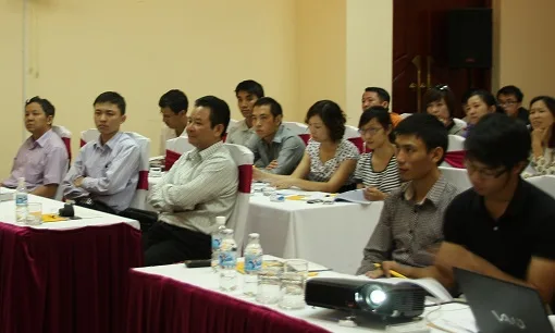 AFC-Vietnam-khai-giang-khoa-Phan-Tich-Tai-Chinh-va-Lap-Du-Toan-2013-2013-01-19-11-37-15