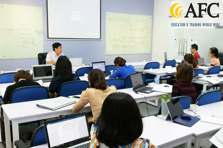 CFO-K26-thuc-hanh-tham-dinh-va-Quan-tri-Tai-chinh-du-an-dau-tu-2018-05-14-02-28-51