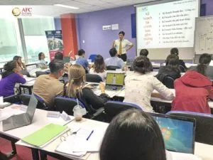 CFO-K41-tai-TP-Ho-Chi-Minh-tiep-tuc-thuc-hanh-lap-ke-hoach-tai-chinh-2019-10-01-02-12-33