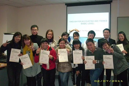Chuong-trinh-dao-tao-FinancialPro-III-2012-05-04-11-28-58
