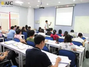 Cung-hoc-vien-CFO-thuc-hanh-lap-ke-hoach-tai-chinh-doanh-nghiep-2018-08-01-04-31-55