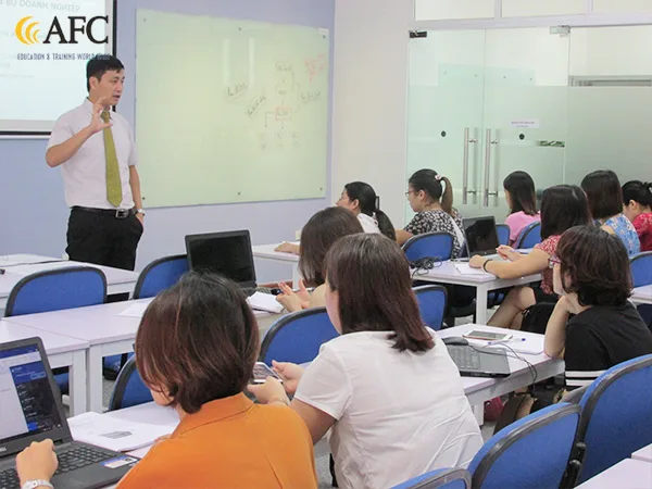 Cung-trai-nghiem-khoa-hoc-kiem-soat-noi-bo-va-quan-tri-rui-ro-2018-08-25-05-01-42