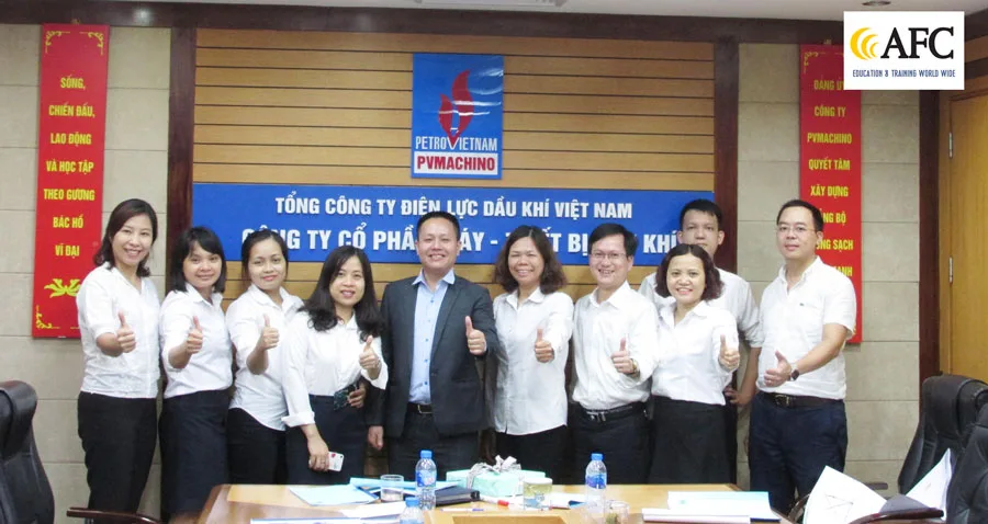 Dong-hanh-cung-PVMachino-thuc-hanh-ky-nang-lam-viec-nhom-phoi-hop-cong-viec-noi-bo-2018-06-01-07-42-59