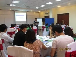 Khai-giang-khoa-hoc-Kiem-soat-Hang-ton-kho-va-Quan-tri-kho-hang-tai-AFC-Vietnam-2012-08-26-21-56-25