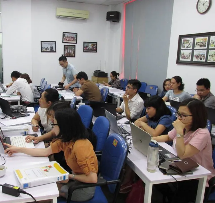 Ky-nang-tai-chinh-cho-nha-quan-ly-2018-05-25-01-44-37
