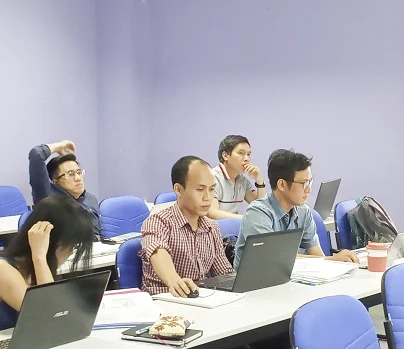 Lop-CFO-K34-tai-TP-Ho-Chi-Minh-thuc-hanh-quan-tri-dong-tien-2019-05-31-02-11-06