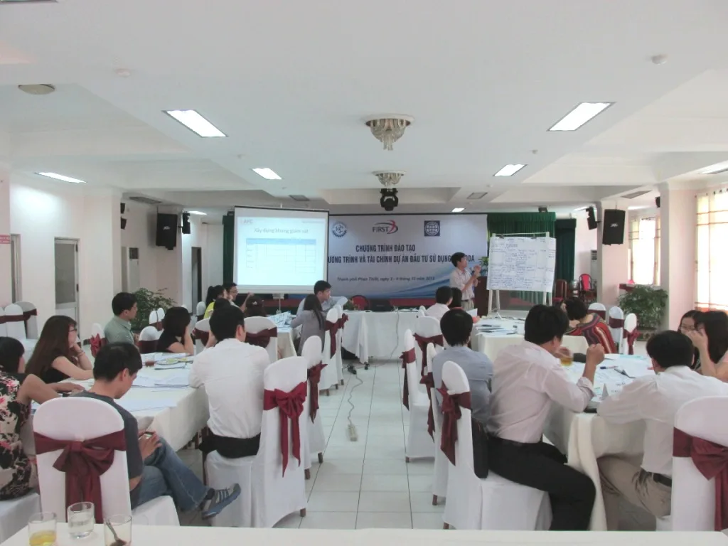 Ngay-3122013-AFC-Vietnam-trien-khai-thanh-cong-khoa-hoc-Quan-ly-chuong-trinh-va-Tai-chinh-Du-an-dau-tu-su-dung-von-ODA-2013-12-24-03-18-10