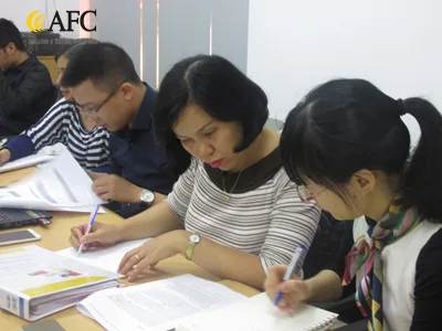 Kế toán dừng ở việc ghi chép thủ công
